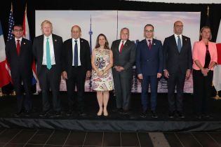 Країни "Великої сімки" підтримують санкції проти Росії та позицію України щодо миротворців
