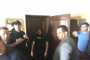 В Луцке правоохранители проводят обыск у заместителя мэра