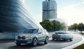 Электрический кроссовер BMW угрожает затмить Jaguar I-Pace