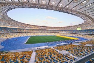 Трава 22 міліметри та розширення місць для преси. Як "Олімпійський" чепурять до фіналу Ліги чемпіонів