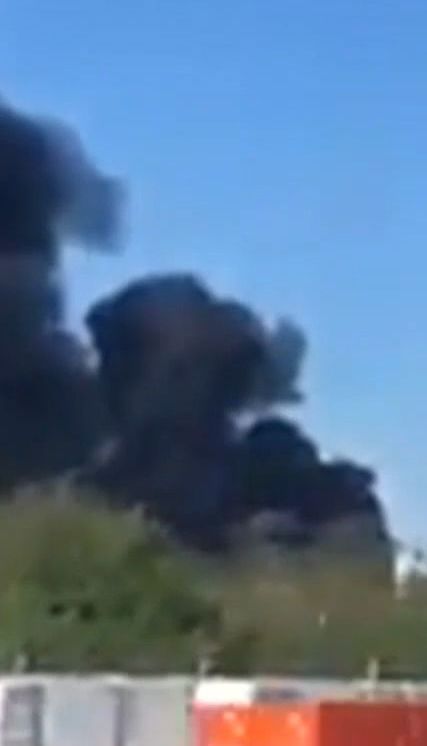 В Белой Церкви вспыхнул масштабный пожар на складе по хранению шин