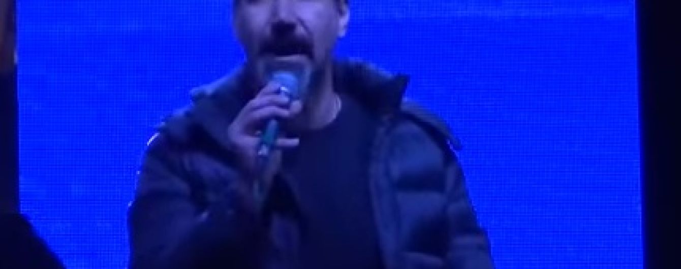 Лідер System Of A Down приєднався до протестів у Вірменії і заспівав на мітингу опозиції