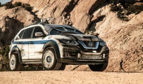 "Звездые войны": Nissan X-Trail превратили в космический корабль