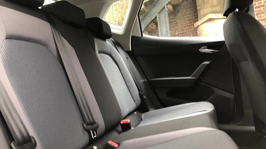 SEAT Arona, ремень безопасности, ремень безпеки