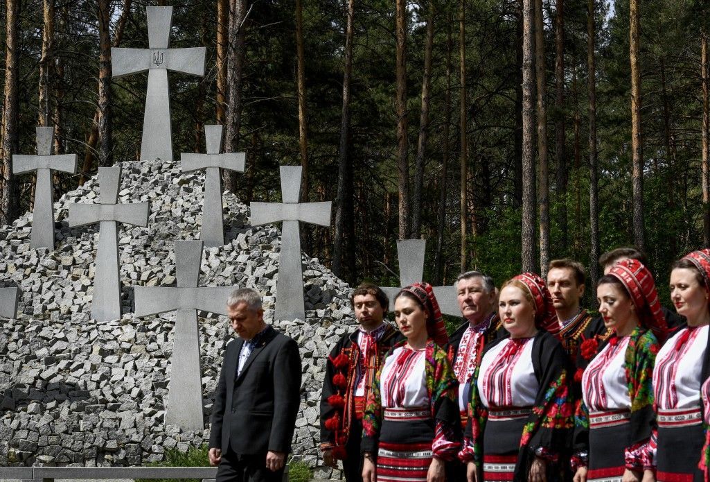 Порошенко, День вшанування жертв політичних репресій, Биківня_3