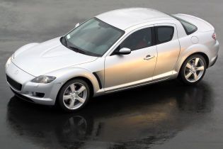 В аварии в Коломые пострадал редкий спорткар Mazda RX-8