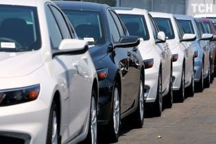Импортеры будут бороться за упрощение регистрации автомобилей