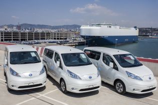 Обновленный электробус от Nissan взорвал авторынок, еще до выпуска