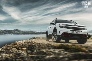 Citroen представил крупный кроссовер с высоким клиренсом