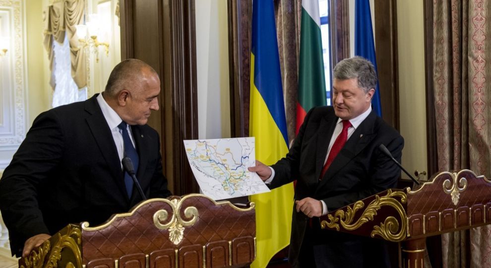 Порошенко домовився з прем'єром Болгарії про будівництво дороги Одеса-Варна