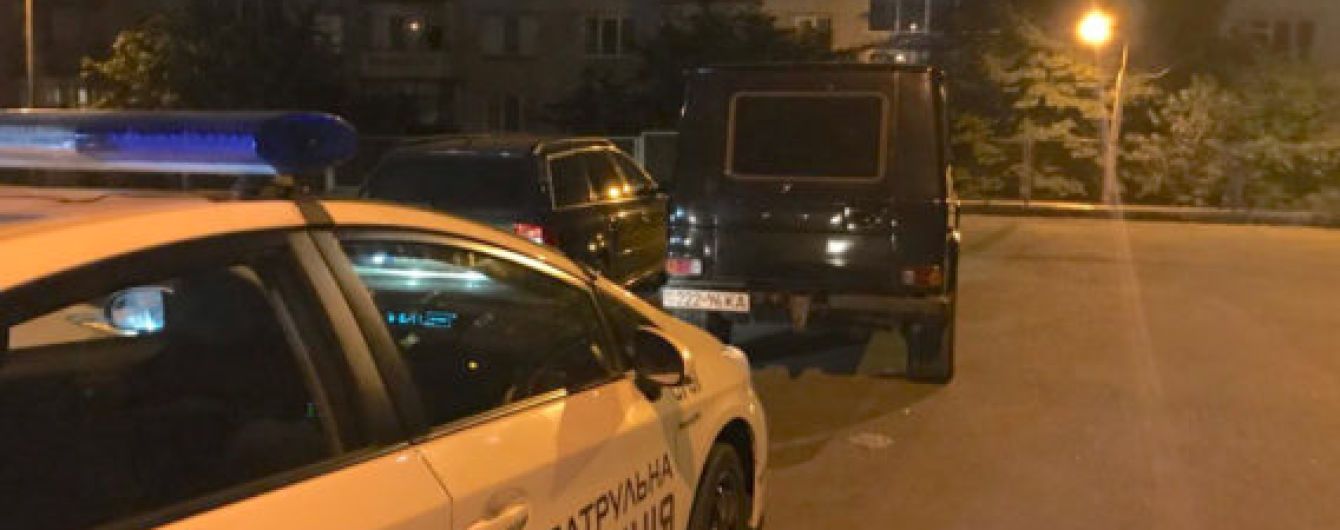 У Києві екс-нардеп катався напідпитку на Mercedes - ЗМІ