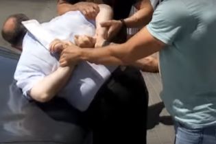СБУ показала відео затримання замовника "вбивства" журналіста Бабченка