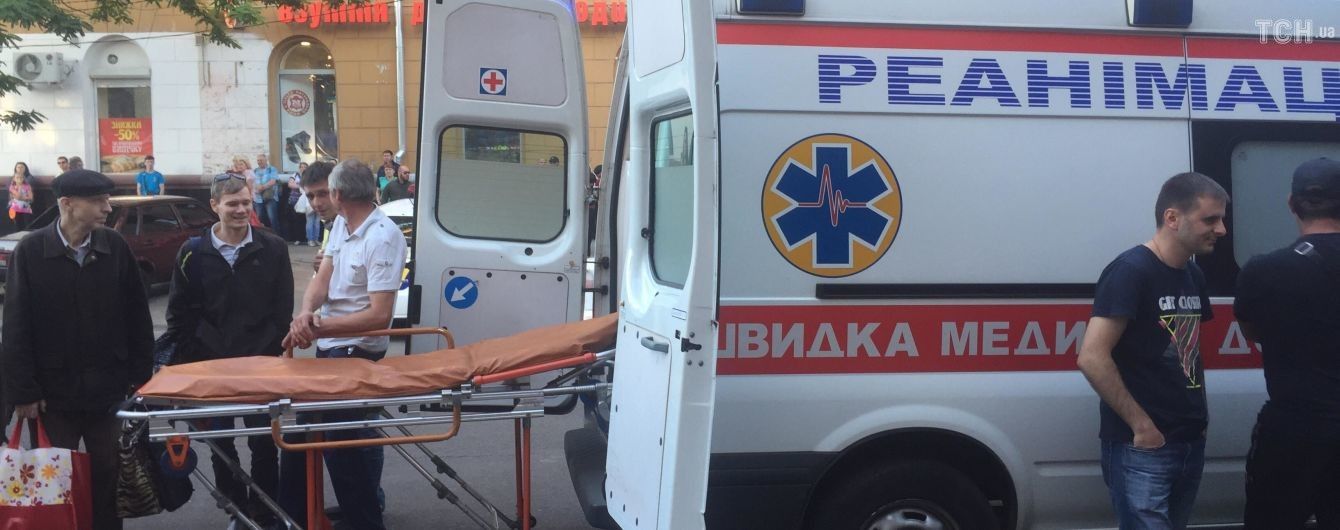"Сміх і гріх! Істеричний момент": хлопець і дівчина з Дніпра розповіли, як ефектно знешкодили двох озброєних грабіжників