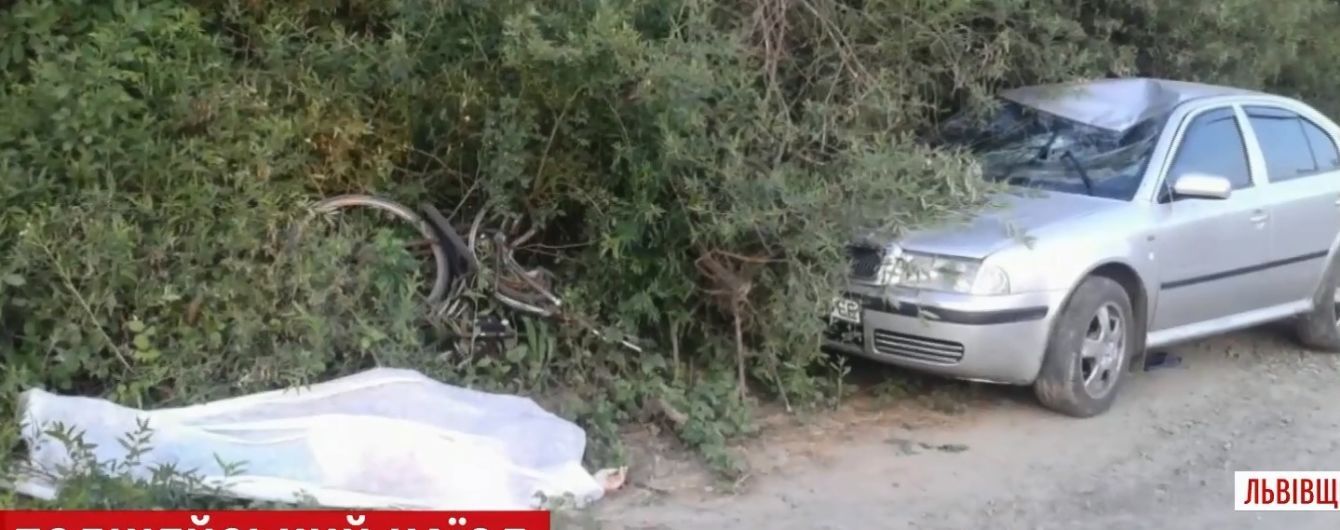 Поліцейський, який на смерть збив велосипедистку на Львівщині, був п’яний – очевидці