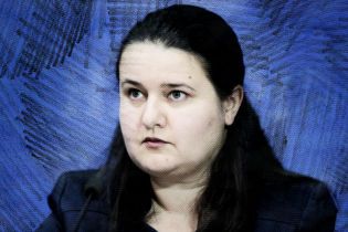 ДФС находится в подчинении Кабмина и там останется
