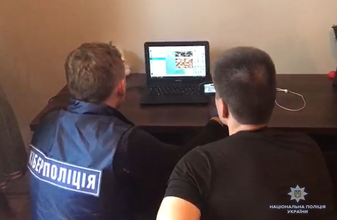 порно з 4-річною 4