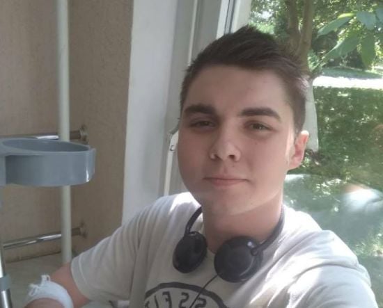 Життя 19-річного Вадима опинилося під загрозою