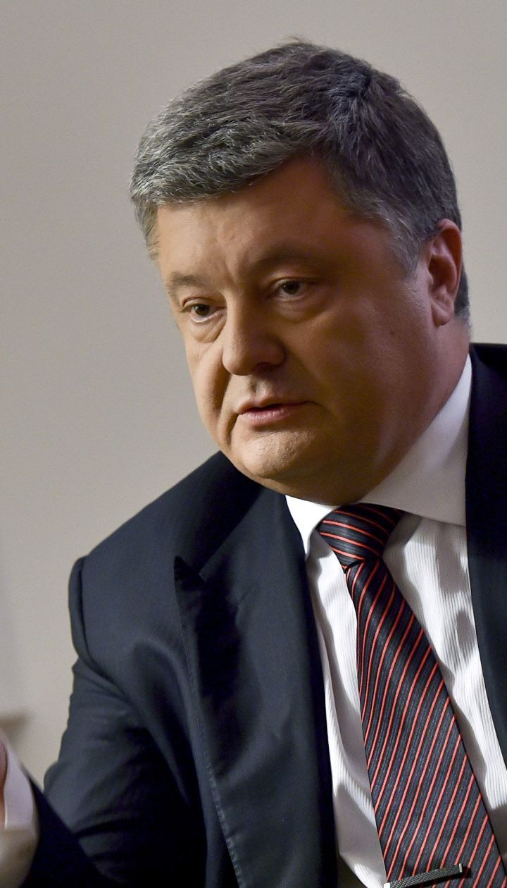 "Права человека не входят в интересы Кремля". Порошенко поддержал резолюцию Европарламента