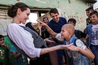 Анджеліна Джолі побувала у колишній "столиці" "Ісламської держави" в Іраку