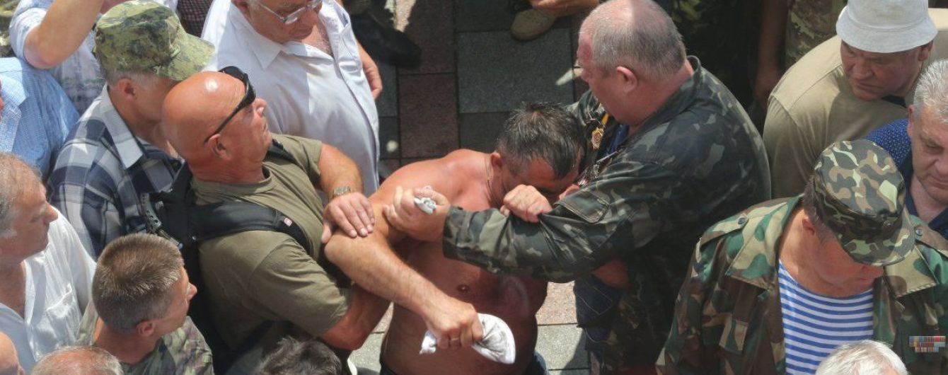 У Києві поліція відкрила справу через сутички під Верховною Радою