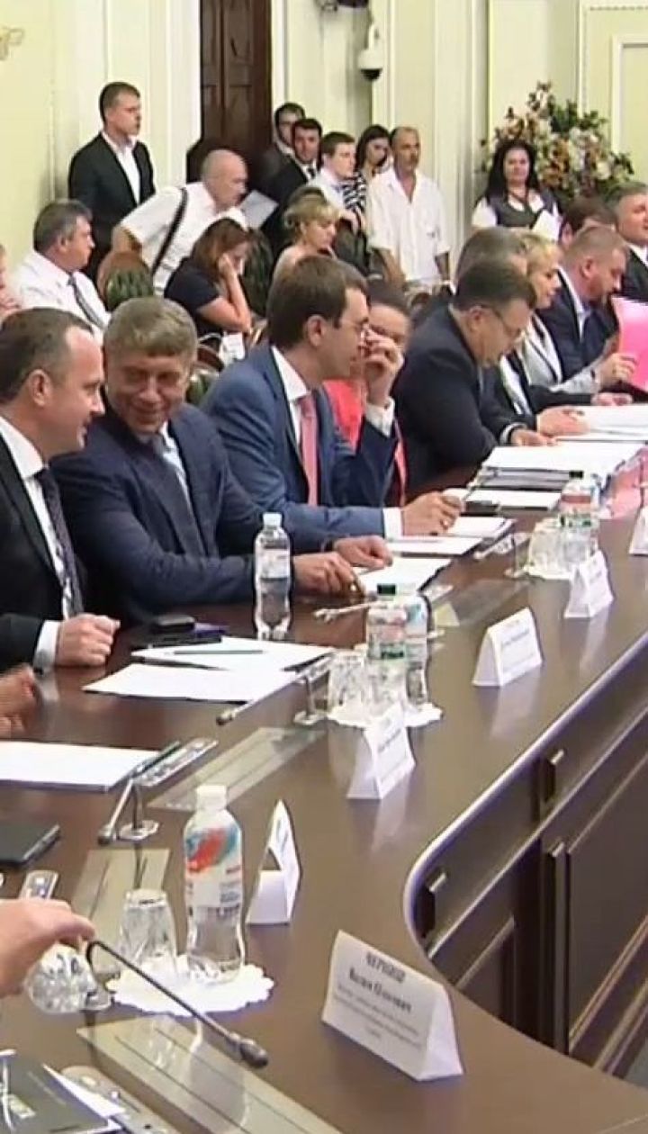 33 мільярди доларів повинна виплатити Україна зовнішнім кредиторам у найближчі п'ять років