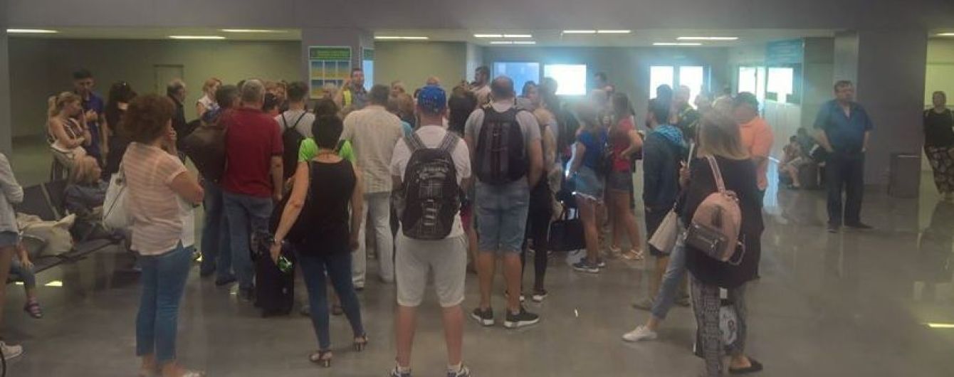 В Одесі через несправність посадили чартерний літак до Барселони