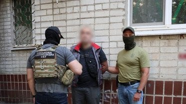 У Харкові затримали групу яка напала на матір військового_3