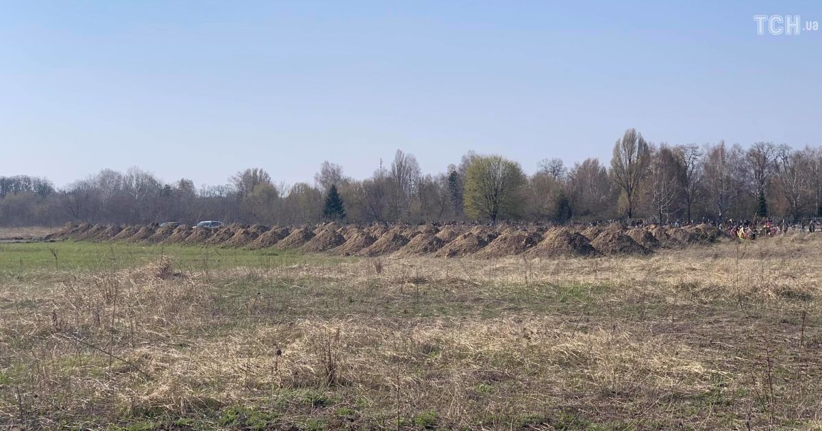 Могили у Дніпрі_3 / © Ольга Павловська/ТСН