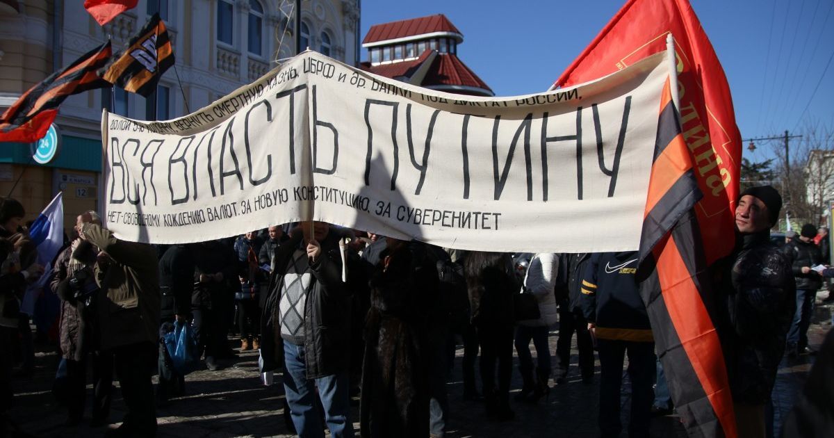В аннексированном Крыму удерживают свыше 110 политзаключенных - представитель президента