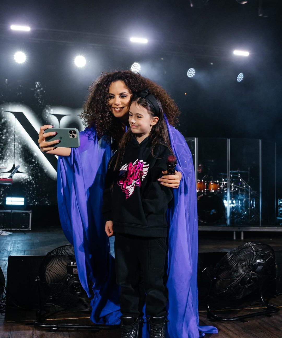 Зірки привітали з Днем захисту дітей / ©