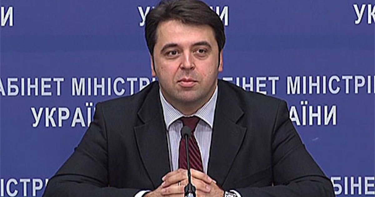 Ващенко заявив, що статус держслужбовців втратять 30 тисяч осіб