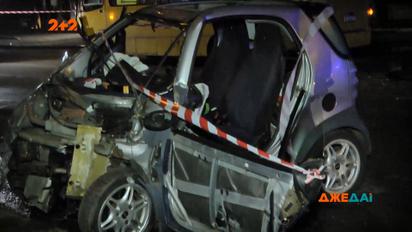 В Киеве в страшную аварию попала полная маршрутка: пострадали ли пассажиры и кто виноват