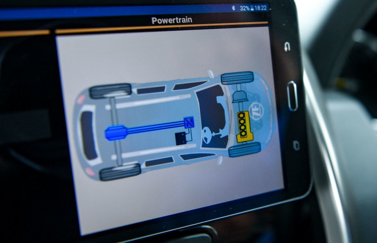 Renault Duster, гибридная трансмиссия, гибрид