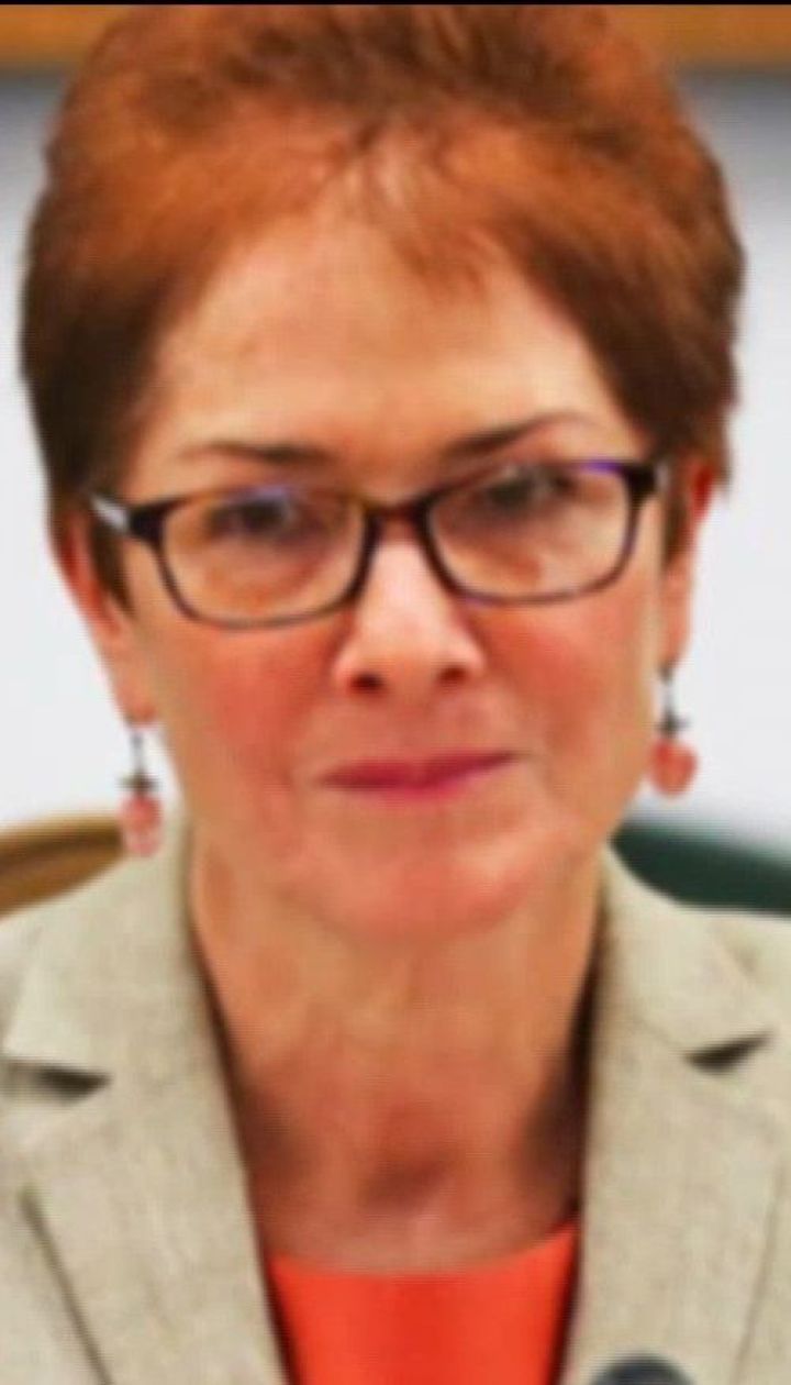Розповідаємо про Надзвичайну і Повноважну посла США в Україні – Марі Йованович
