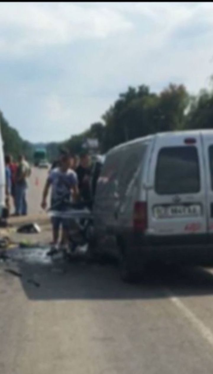 На Буковині водій маршрутки заснув і спричинив смертельну ДТП