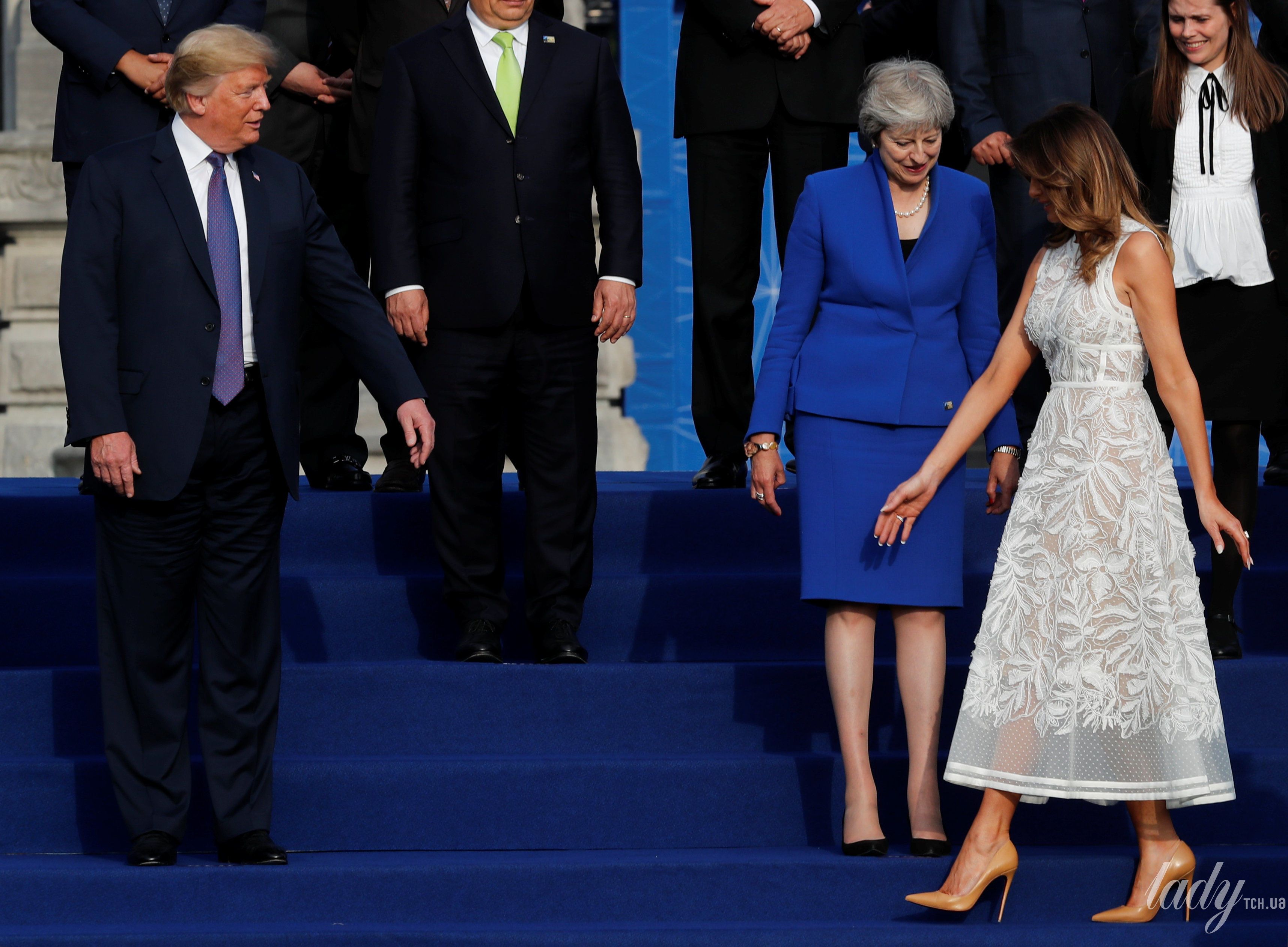 Мелания Трамп на саммите НАТО_15