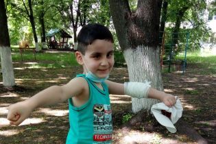 Тимур нуждается в помощи, чтобы одолеть рак крови