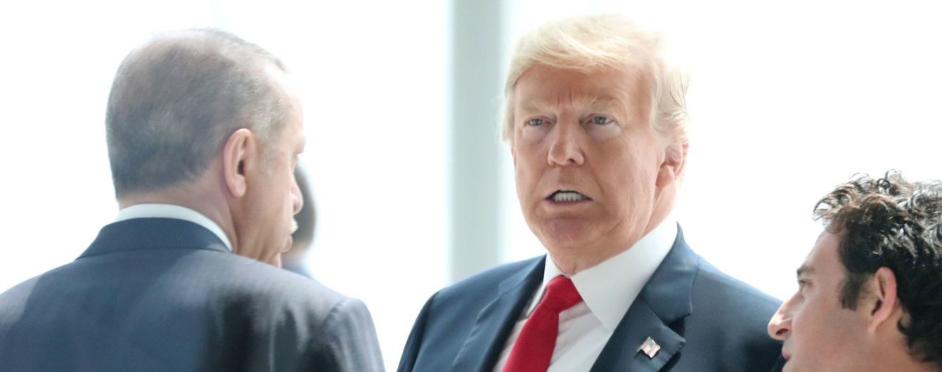 Водій Трампа хоче відсудити у президента $ 200 тисяч
