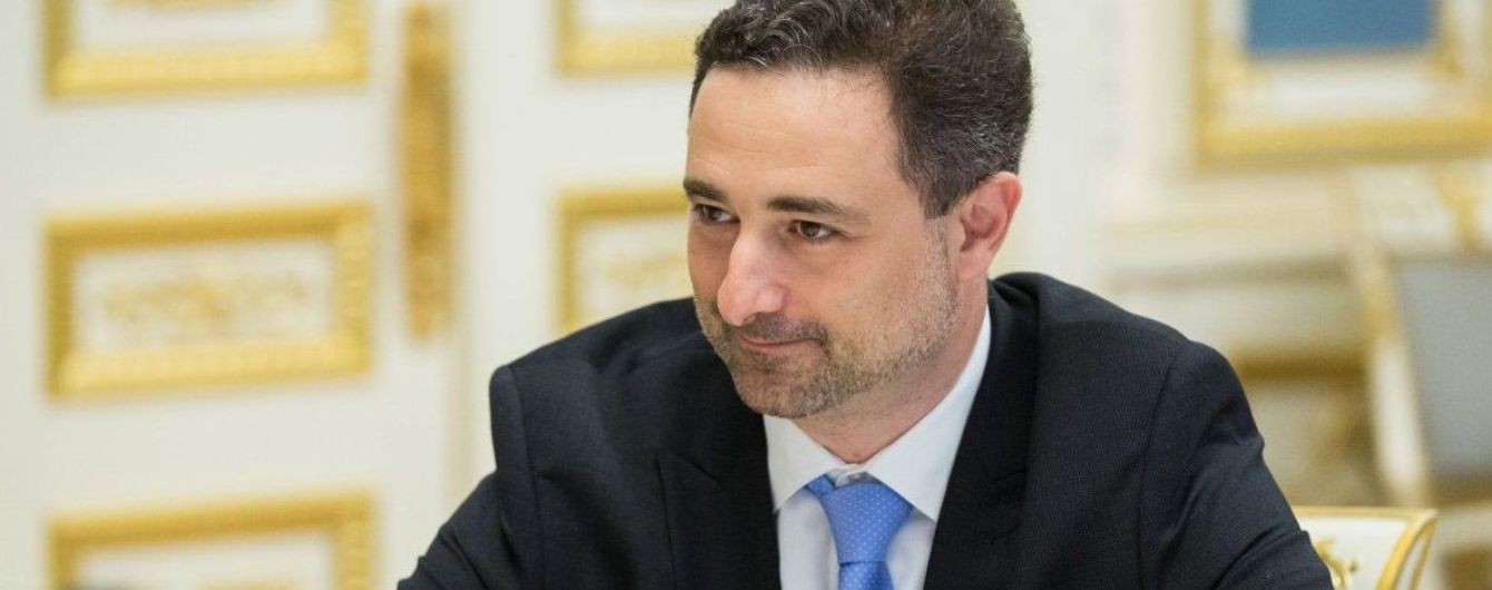 Керівник "Укрпошти" написав заяву на звільнення, але не проти залишитися на посаді й назвав умови