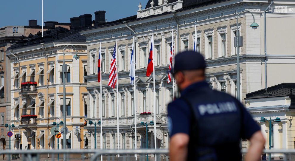 Дивіться онлайн зустріч Трампа і Путіна