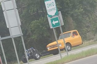 На дорогах США виявлено найдивніший автомобіль в світі