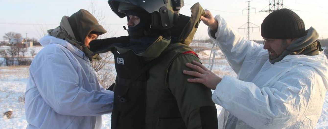 Денна атака бойовиків на Світлодарській дузі захлинулася