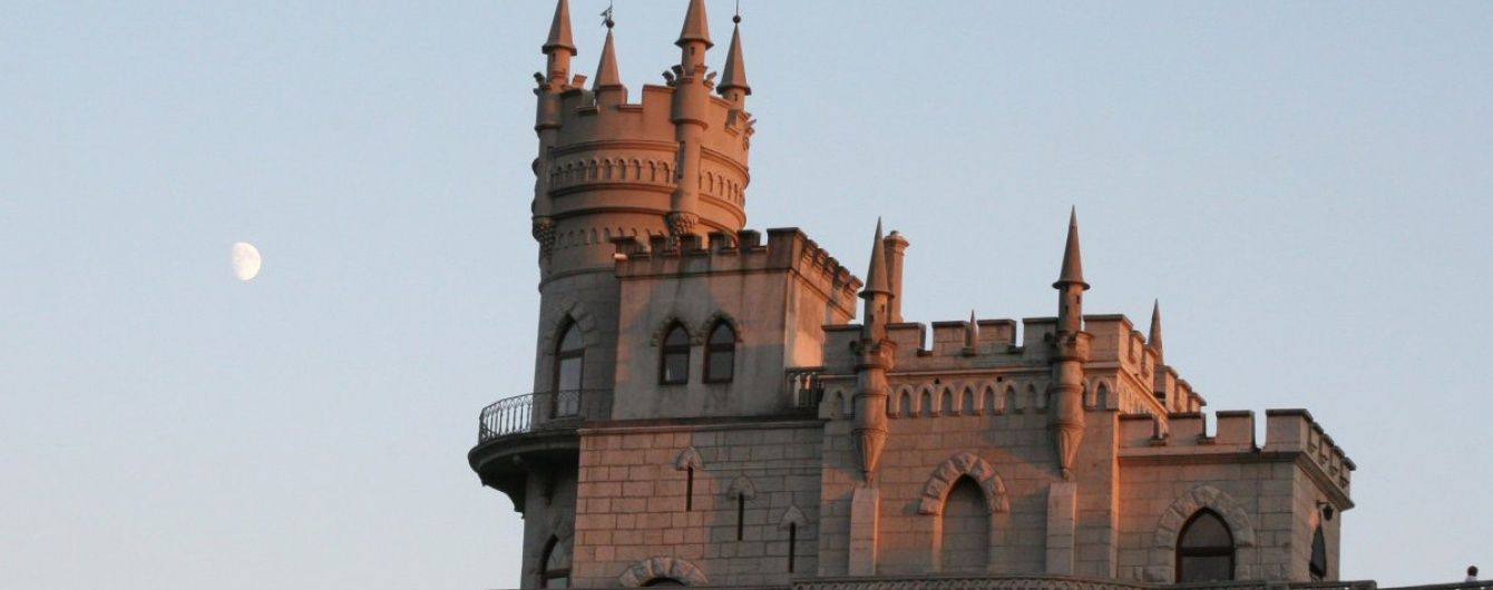 В анексованому Криму може обвалитися "Ластівчине гніздо"