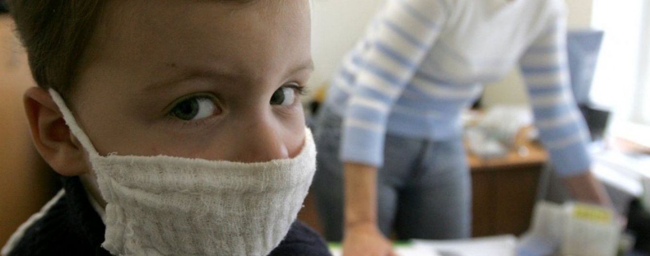 На Харківщині з літнього табору госпіталізували 11 дітей