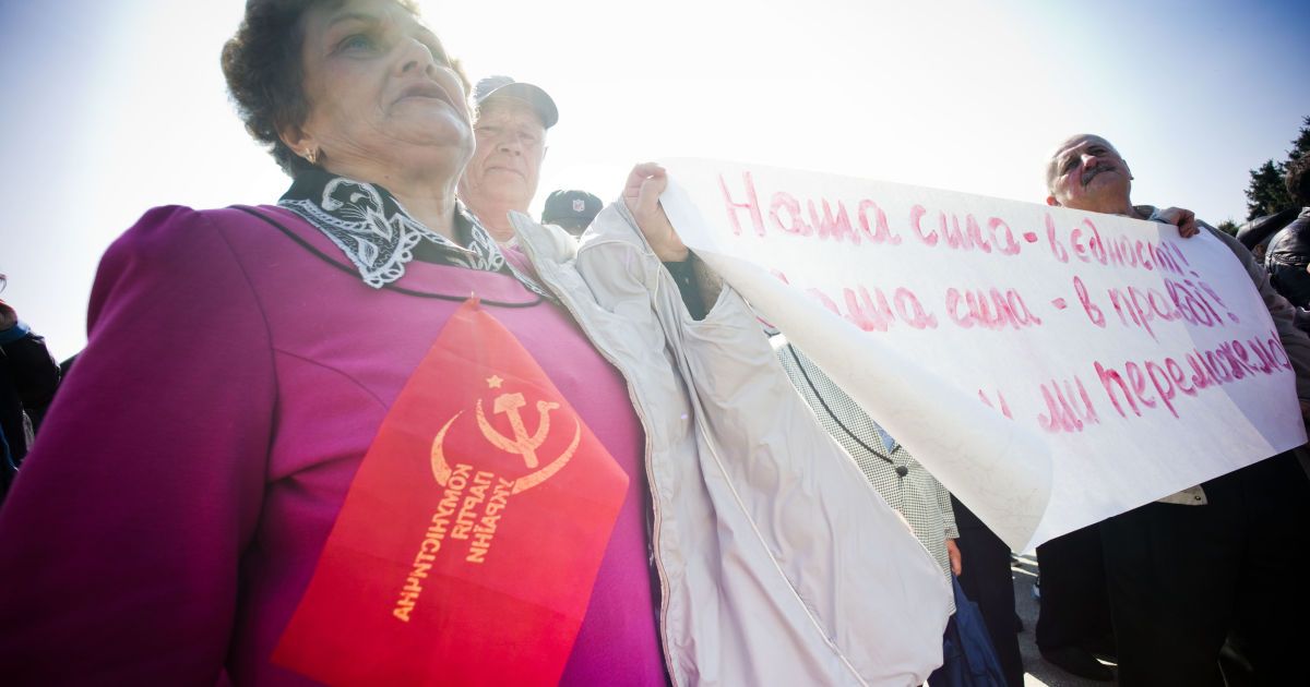 Двое коммунистов из Мелитополя распространяли антиукраинскую пропаганду в Запорожье