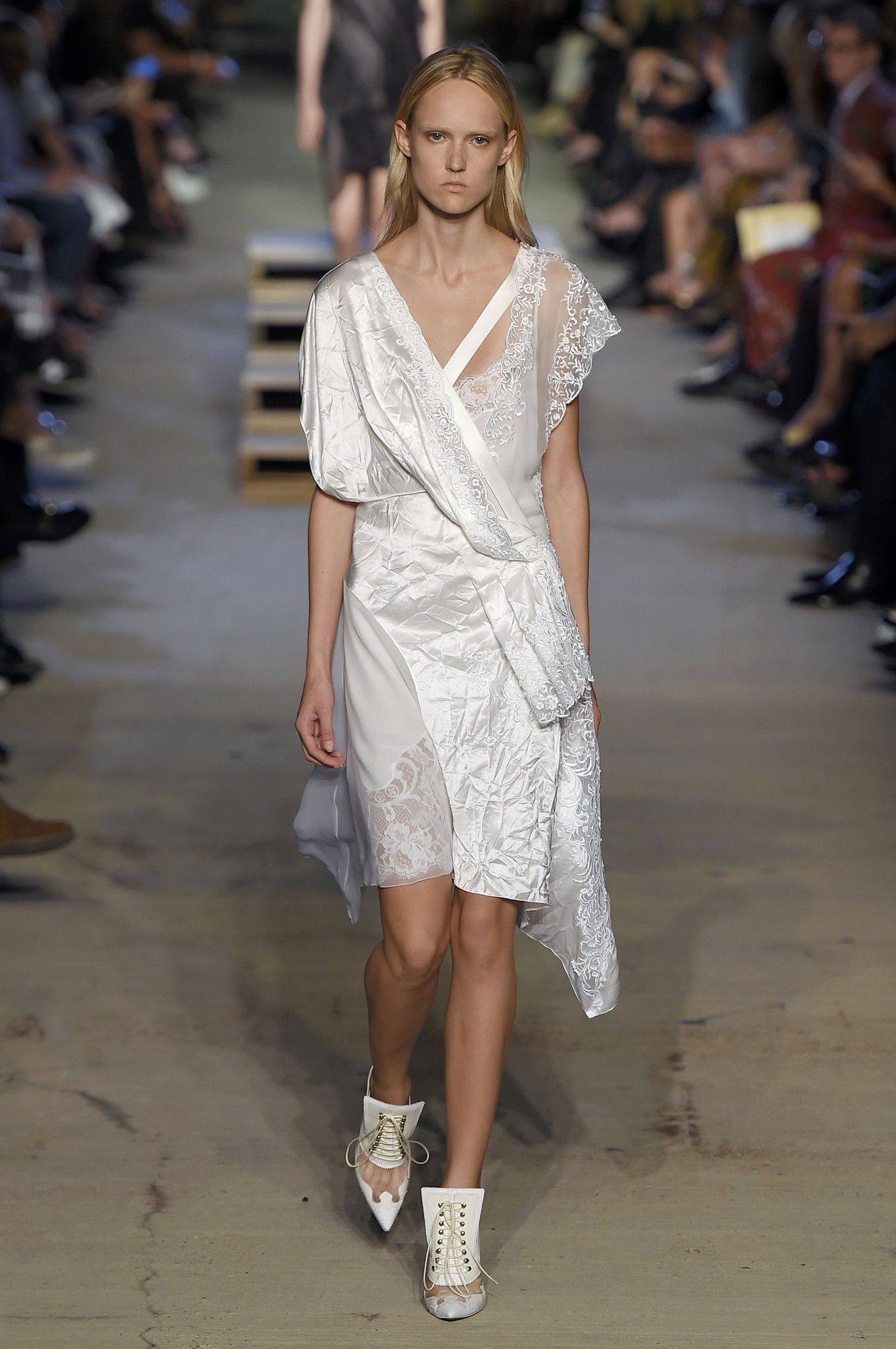 Givenchy прет-а-порте сезона весна-лето 2016_19