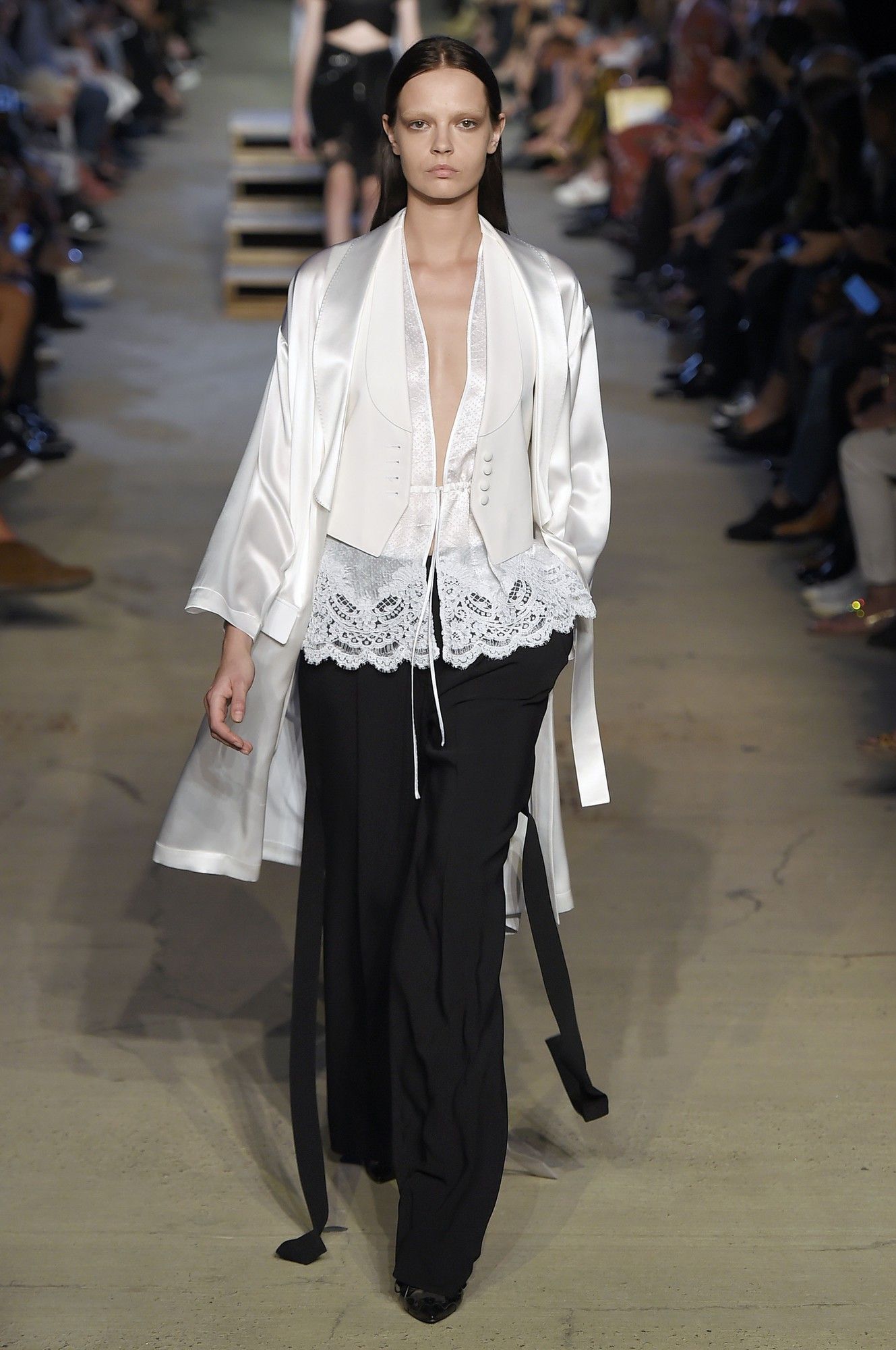 Givenchy прет-а-порте сезона весна-лето 2016_10