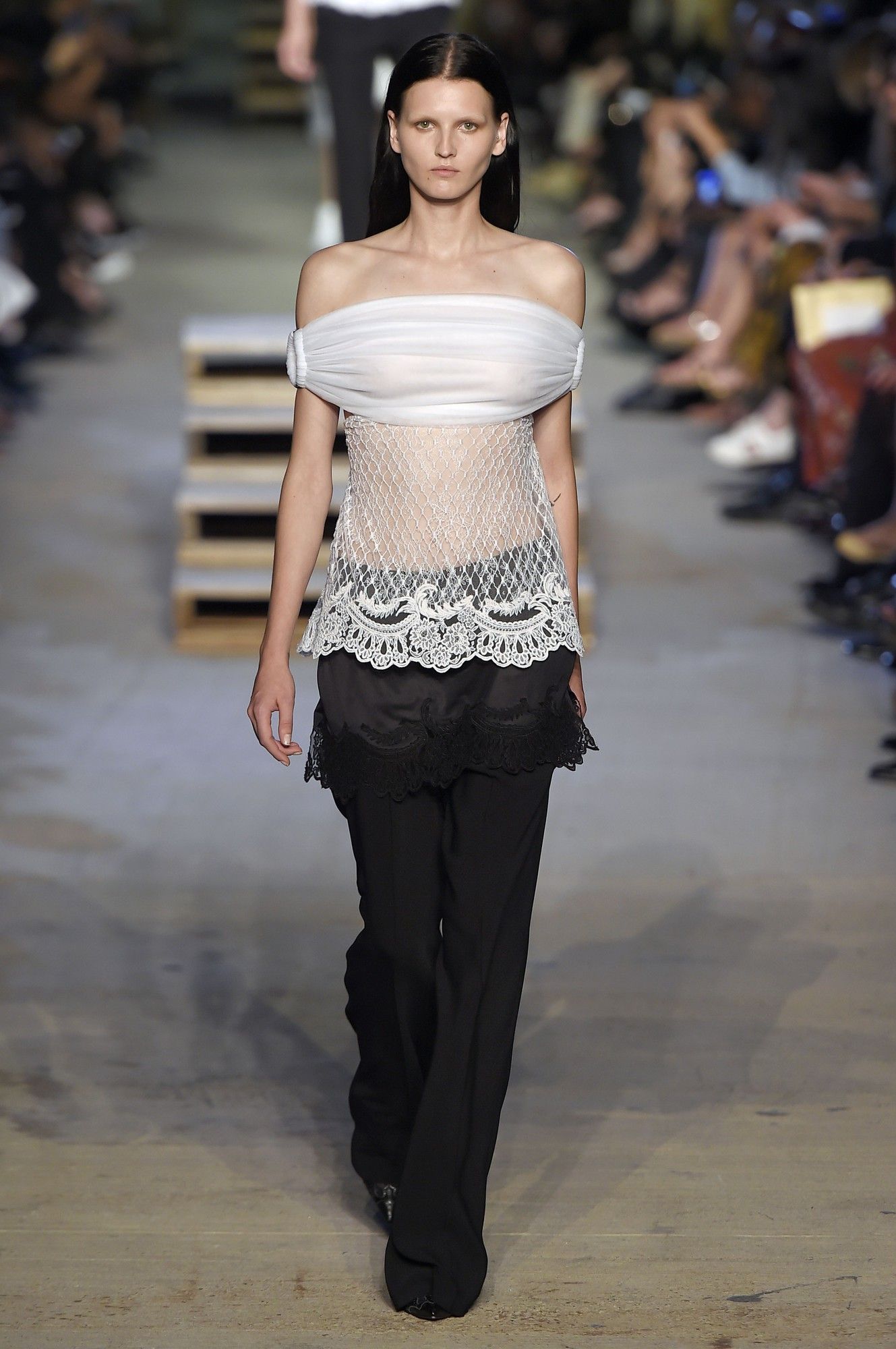Givenchy прет-а-порте сезона весна-лето 2016_13