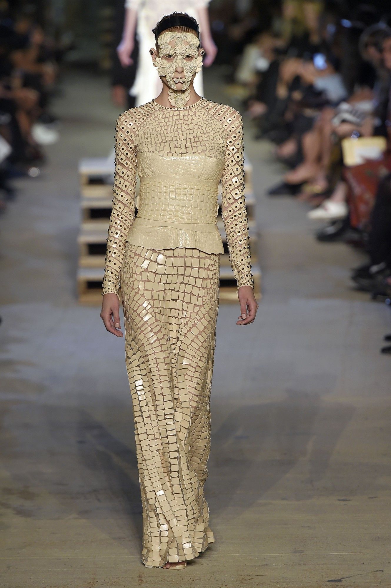 Givenchy прет-а-порте сезона весна-лето 2016_36