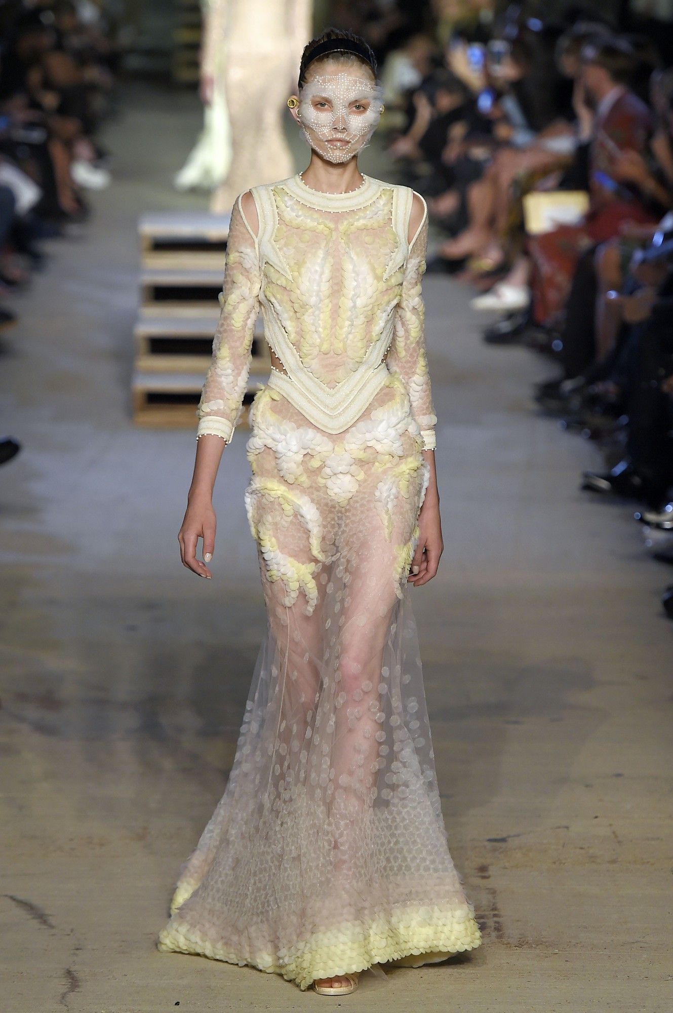 Givenchy прет-а-порте сезона весна-лето 2016_35